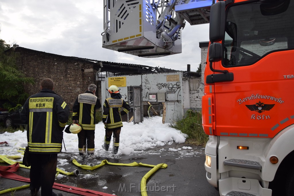 Feuer 3 Koeln Zollstock Hoenninger Weg P491.JPG - Miklos Laubert